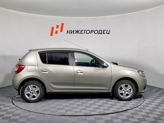 2015 Renault Sandero II, бежевый, 886000 рублей, вид 4