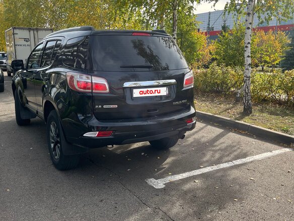2013 Chevrolet TrailBlazer II, чёрный, 1650000 рублей - вид 2