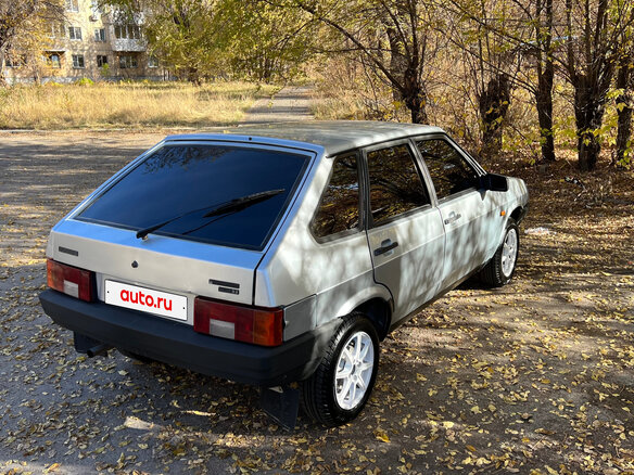 2001 Lada (ВАЗ) 2109, серебристый, 120000 рублей - вид 3