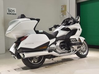 2026 Honda GL 1800 Gold Wing, белый, 3096000 рублей, вид 5