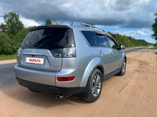 2008 Mitsubishi Outlander II, серебристый, 850000 рублей, вид 3
