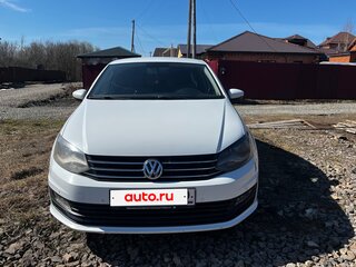 2016 Volkswagen Polo V Рестайлинг, белый, 1200000 рублей, вид 2