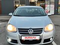 2010 Volkswagen Jetta V, серебристый - вид 3