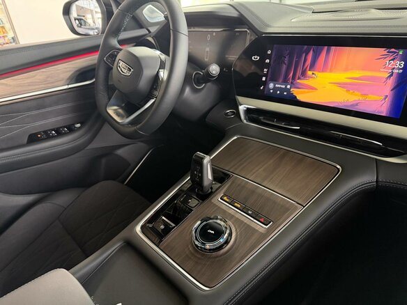 2026 Geely Monjaro I, чёрный, 4904990 рублей - вид 10