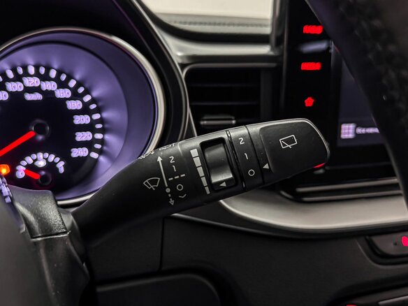 2021 Kia Ceed III Рестайлинг, серебристый, 1899000 рублей - вид 13