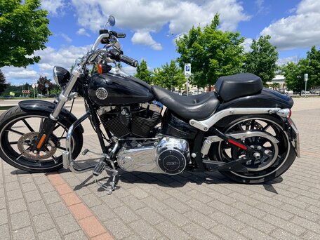 2013 Harley-Davidson Breakout, чёрный, 1500000 рублей, вид 1