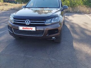 2010 Volkswagen Touareg II, коричневый, 1350000 рублей, вид 3