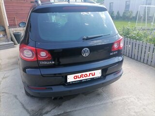 2011 Volkswagen Tiguan I, чёрный, 1290000 рублей, вид 3