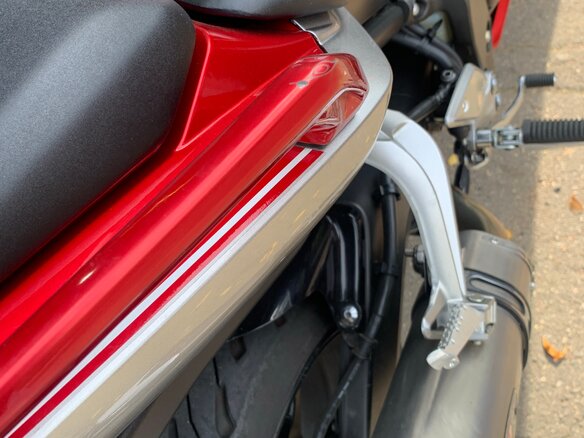 2013 Yamaha FZ1, красный, 710000 рублей - вид 30
