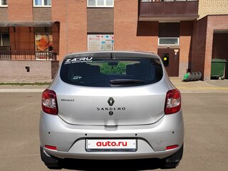 2015 Renault Sandero II, серый, 880000 рублей, вид 2