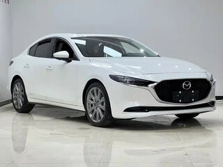 2023 Mazda 3 Axela IV (BP), белый, 1585002 рублей, вид 3
