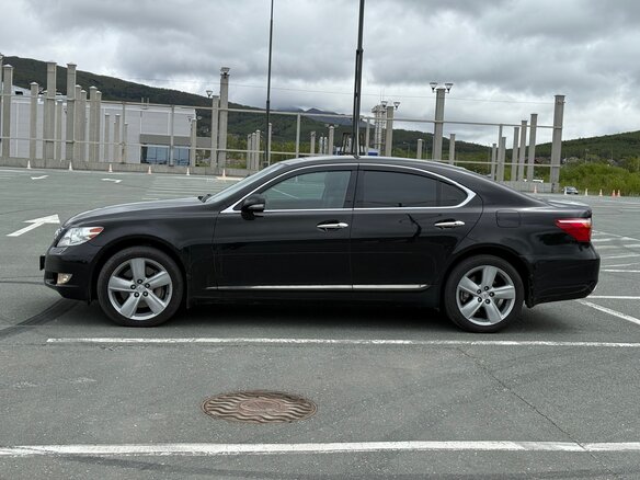 2010 Lexus LS 460 IV Рестайлинг, чёрный, 1750000 рублей - вид 13