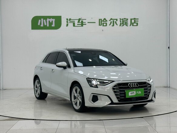 2022 Audi A3 Sportback 35 TFSI IV (8Y), белый, 2112000 рублей - вид 2