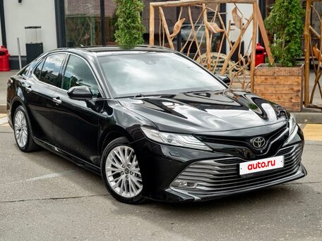 2018 Toyota Camry VIII (XV70), чёрный, 2350000 рублей, вид 3