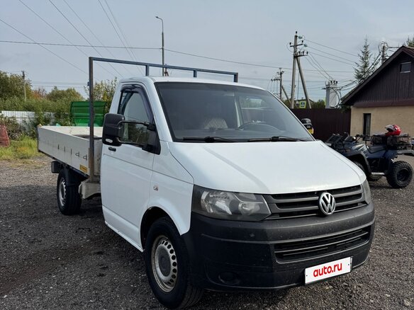 2010 Volkswagen Transporter, белый, 850000 рублей