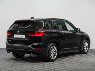 2021 BMW X1 20i xDrive II (F48) Рестайлинг, чёрный, 3490000 рублей, вид 5