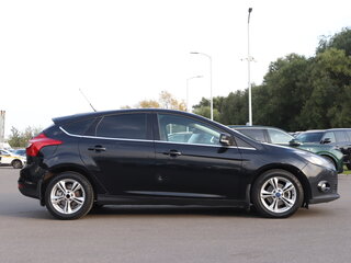 2013 Ford Focus III, чёрный, 544000 рублей, вид 4