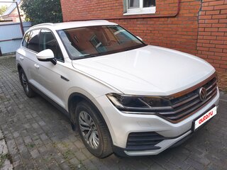 2019 Volkswagen Touareg III, белый, 4850000 рублей, вид 1