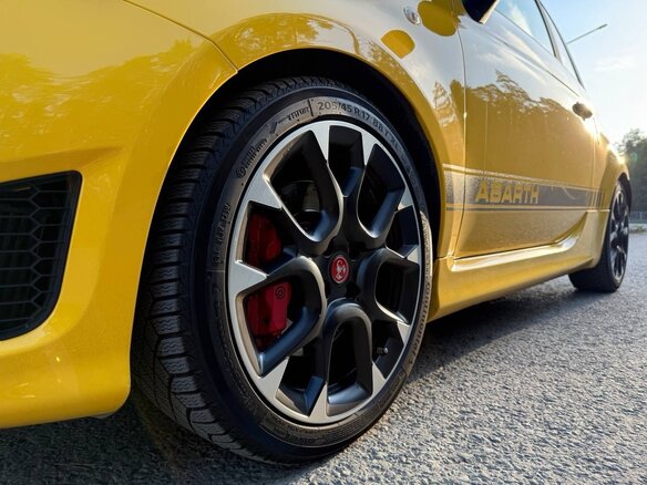 2019 Abarth 595 I Рестайлинг, жёлтый, 2199000 рублей - вид 19