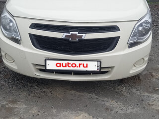 2013 Chevrolet Cobalt II, бежевый, 450000 рублей, вид 1