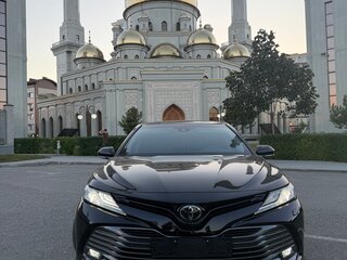 2019 Toyota Camry VIII (XV70), чёрный, 3150000 рублей, вид 1