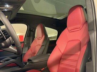 2026 Porsche Cayenne GTS Coupé III Рестайлинг, серый, 29490000 рублей, вид 5