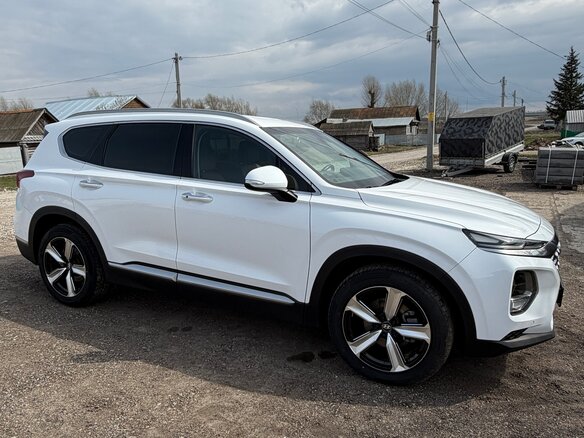 2018 Hyundai Santa Fe IV, белый, 3250000 рублей - вид 6