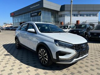 2026 Lada (ВАЗ) Vesta SW Cross I Рестайлинг (NG), белый, 1938000 рублей, вид 3