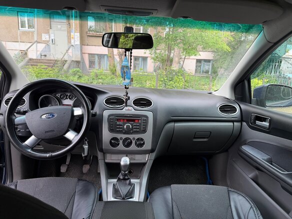 2010 Ford Focus II Рестайлинг, синий, 550000 рублей - вид 12