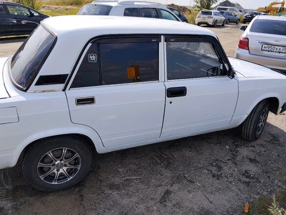 2008 Lada (ВАЗ) 2107, белый, 160000 рублей - вид 2
