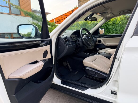 2012 BMW X3 20d xDrive II (F25), белый, 1695000 рублей - вид 9
