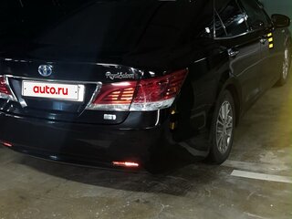 2014 Toyota Crown XIV (S210), чёрный, 1850000 рублей, вид 5