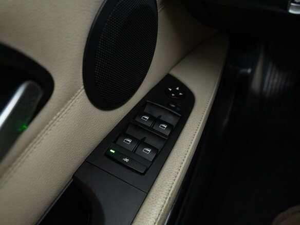 2009 BMW 3 серии 320i V (E90/E91/E92/E93) Рестайлинг, серый, 1180000 рублей - вид 20