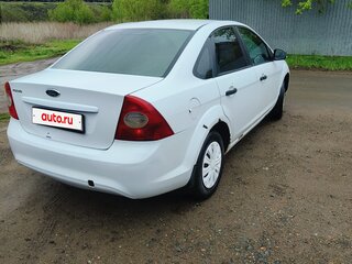 2009 Ford Focus II Рестайлинг, белый, 320000 рублей, вид 2