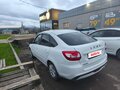 2022 Lada (ВАЗ) Granta I Рестайлинг, белый, 735005 рублей - вид 2