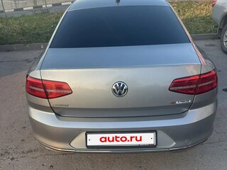 2017 Volkswagen Passat B8, серебристый, 1700000 рублей, вид 4