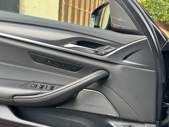 2022 BMW 5 серии 530d VII (G30/G31/G38) Рестайлинг, чёрный, 6500000 рублей - вид 20