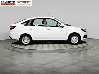 2024 Lada (ВАЗ) Granta I Рестайлинг, белый, 797000 рублей, вид 4