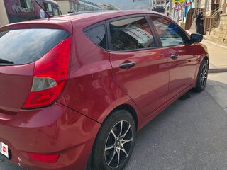 2011 Hyundai Solaris I, красный, 430000 рублей, вид 3