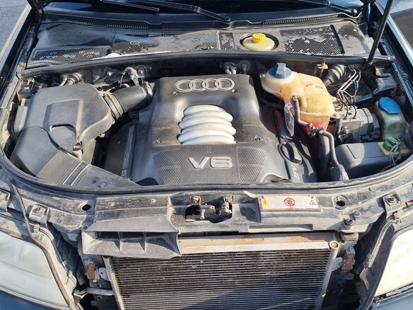 1998 Audi A6 II (C5), чёрный, 270000 рублей - вид 16