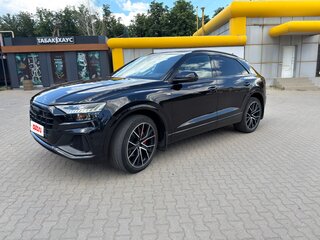 2021 Audi Q8 55 TFSI I (4M), чёрный, 6600000 рублей, вид 2