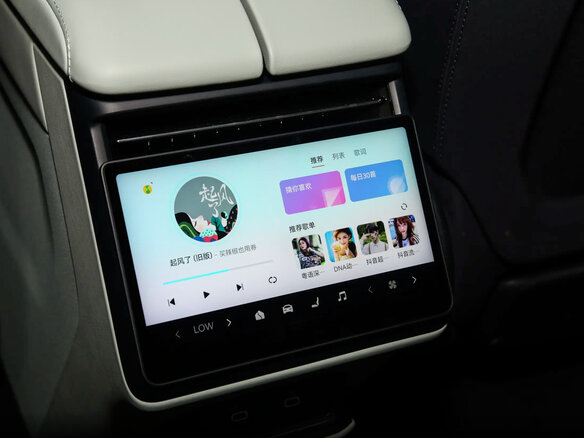 2026 Zeekr 001 103 kWh I Рестайлинг 2, синий, 10210000 рублей - вид 11