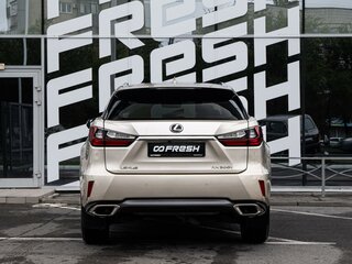 2017 Lexus RX 200t IV, бежевый, 3699000 рублей, вид 4