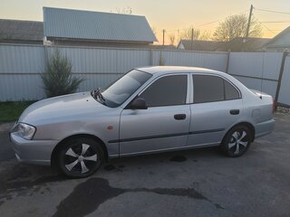 2005 Hyundai Accent ТагАЗ II, серебристый, 350000 рублей, вид 2