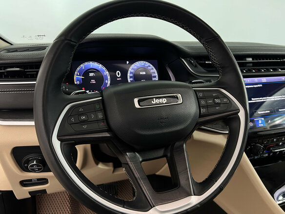 2022 Jeep Grand Cherokee V (WL), белый, 6290000 рублей - вид 13
