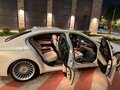 2012 BMW 7 серии 750i xDrive V (F01/F02/F04) Рестайлинг, белый, 1650000 рублей - вид 4