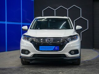 2020 Honda Vezel I Рестайлинг, белый, 2050000 рублей, вид 4