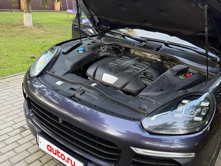 2017 Porsche Cayenne Diesel II Рестайлинг (958), фиолетовый, 4500000 рублей, вид 3
