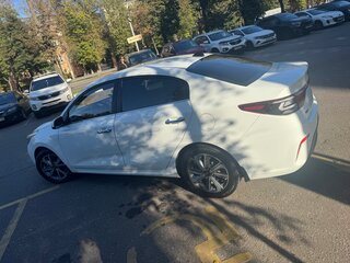 2017 Kia Rio IV, белый, 1200000 рублей, вид 5