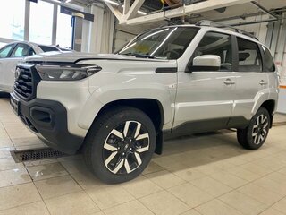 2026 Lada (ВАЗ) Niva Travel I Рестайлинг, серебристый, 1809000 рублей, вид 2